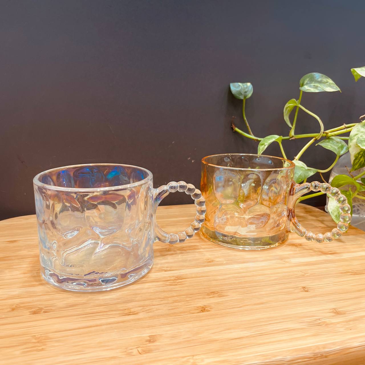 IMG_20250112_162615_523 خرید اینترنتی لیوان بلوری تکی در دو رنگ به حجم 300 میلی لیتر بازرگانی تنها پیشتازان منطقه آزاد انزلی