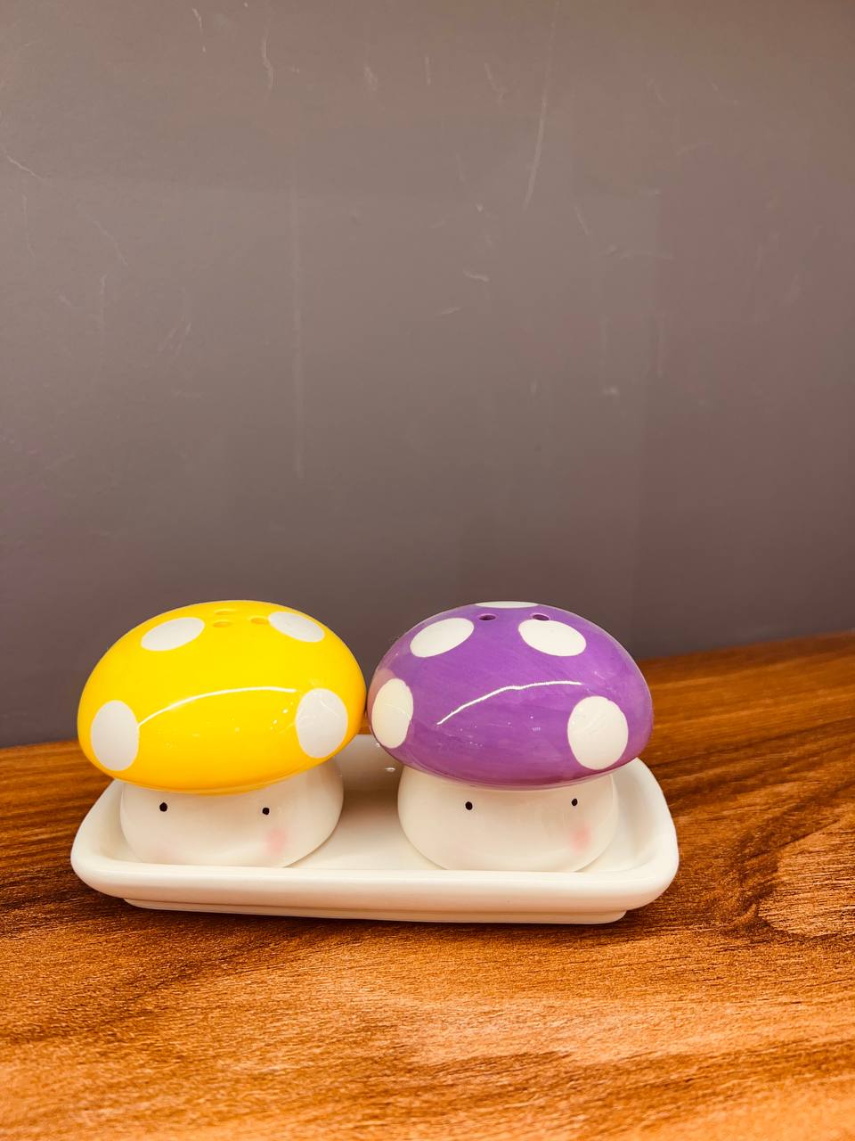 IMG_20250721_214125_942 خرید و فروش نمکدان سرامیکی قارچی رنگ و کیفیت ثابت با کیفیت عالی و قیمت مناسب وارداتی از چین