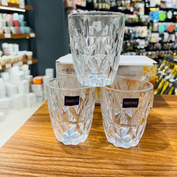 فروش نیم لیوان بلور کریستال برند دیاموند وارداتی فروش به صورت آنلاین و حضوری با کیفیت عالی در فروشگاه تنها پیشتازان