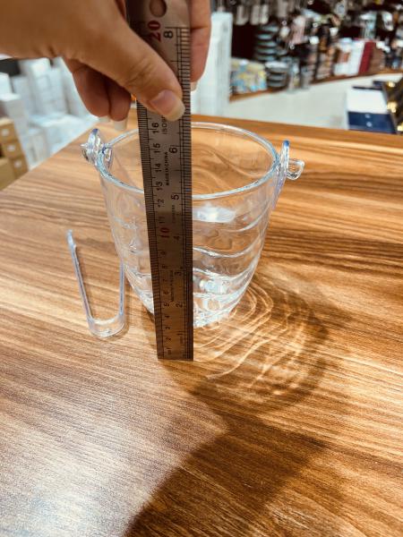 جای یخ کریستال وارداتی شفاف همراه با انبر استیل مناسب پذیرایی – بازرگانی تنها پیشتازان