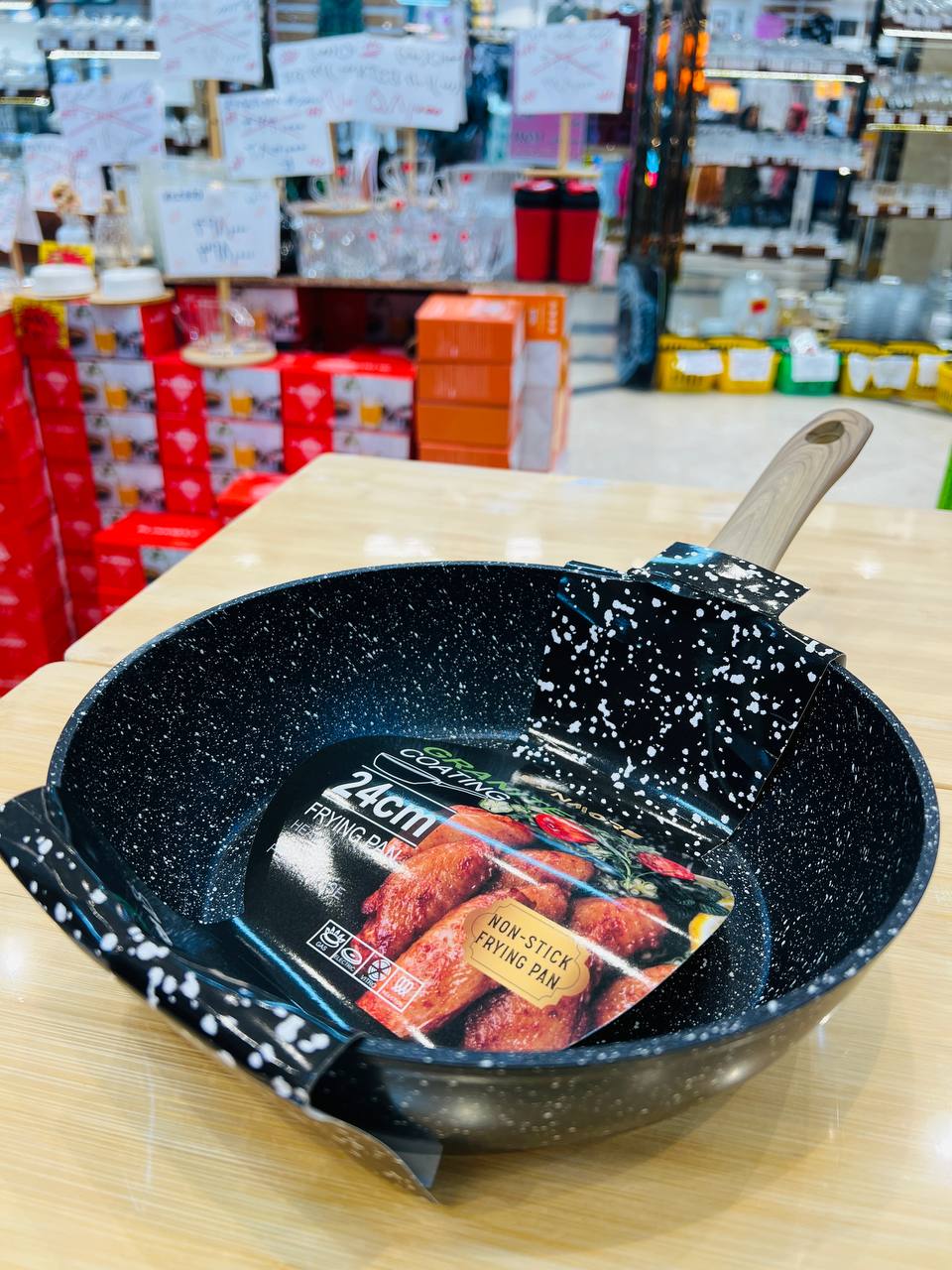 IMG_20251028_212445_188 - Copy تابه ووک گرانیت برند بارولی نچسب و کم روغن وارداتی از چین در فروشگاه تنها پیشتازان