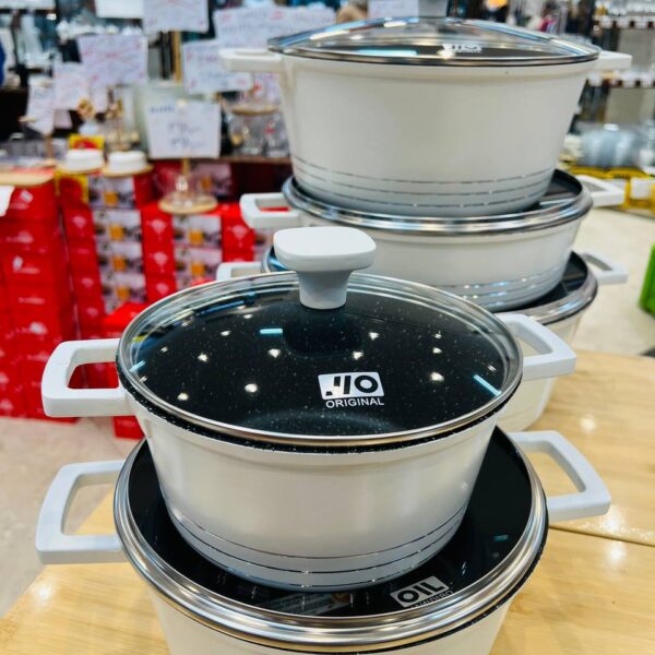 فروش عمده و تک سرویس قابلمه سفید 10 پارچه گرانیت ضدخش ، کم روغن و نچسب برند جیو