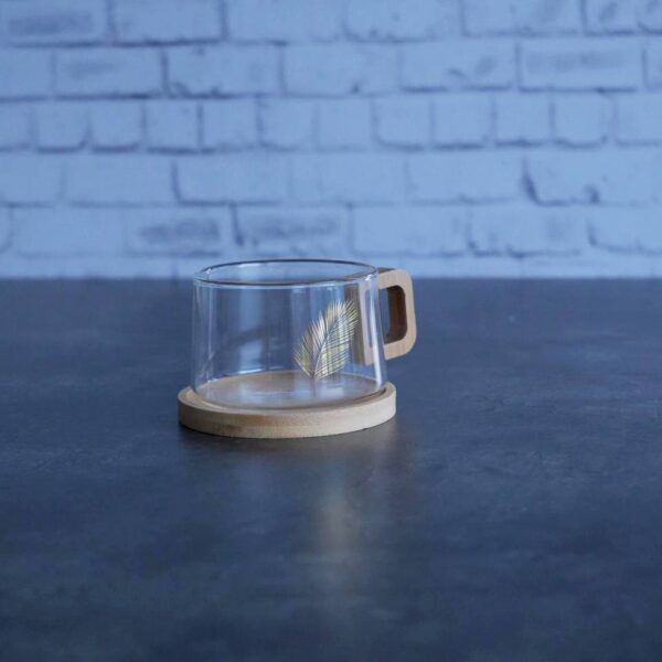 فنجان پیرکس آنتی شوک طرح برگ همراه نعلبکی بامبو در منطقه آزاد انزلی